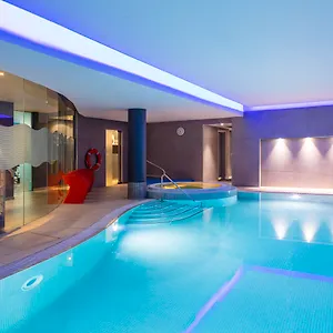 4* Отель Novotel Centre