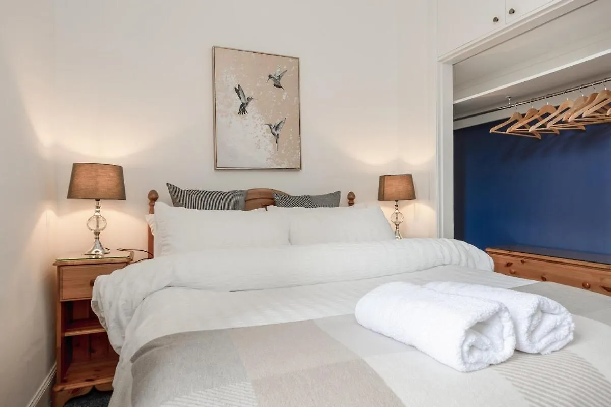 Cosy & Quiet Flat Near Haymarket Station Εδιμβούργο
