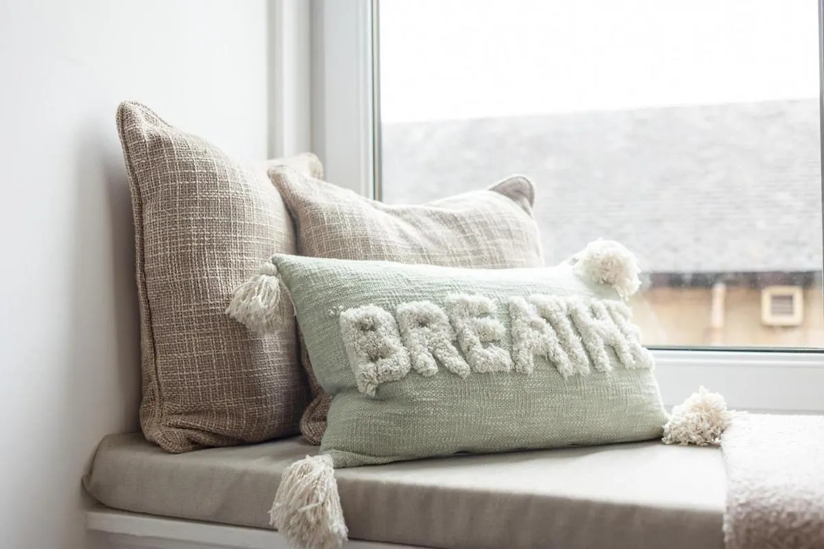Cosy & Quiet Flat Near Haymarket Station 爱丁堡 公寓
