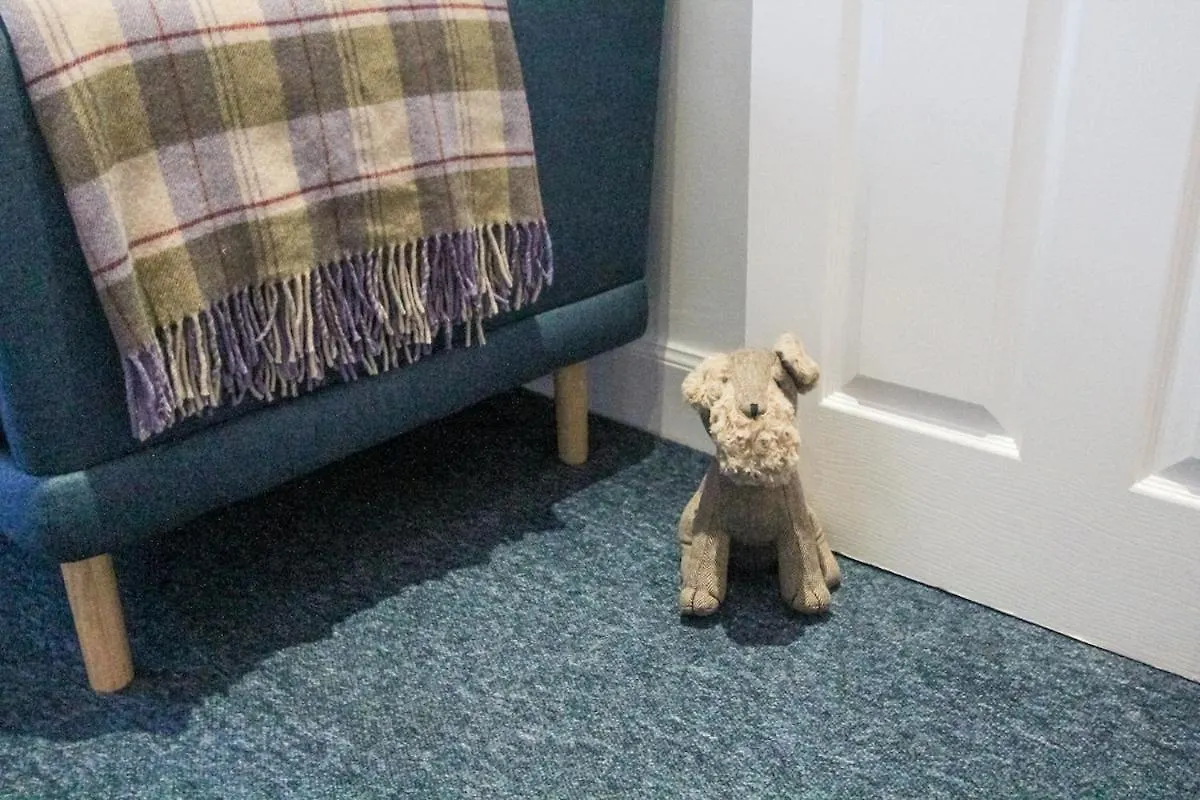 Cosy & Quiet Flat Near Haymarket Station Edimburgo