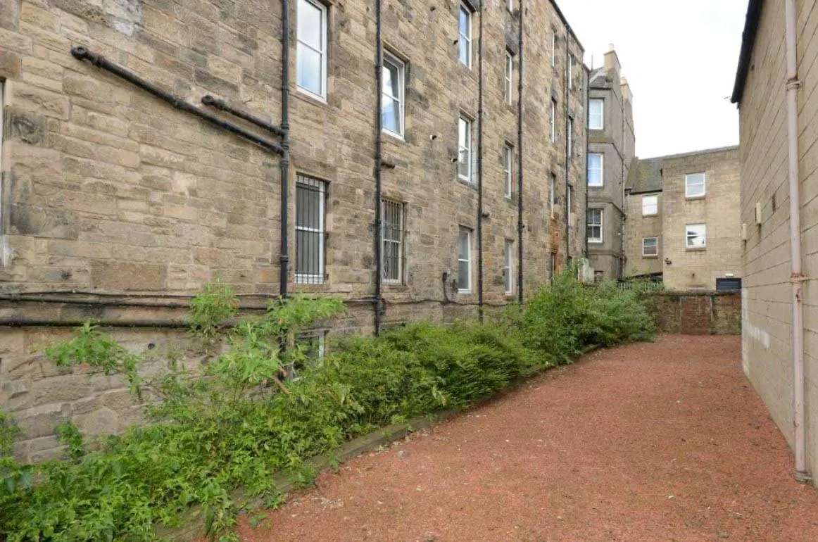 Cosy & Quiet Flat Near Haymarket Station Edimburgo
